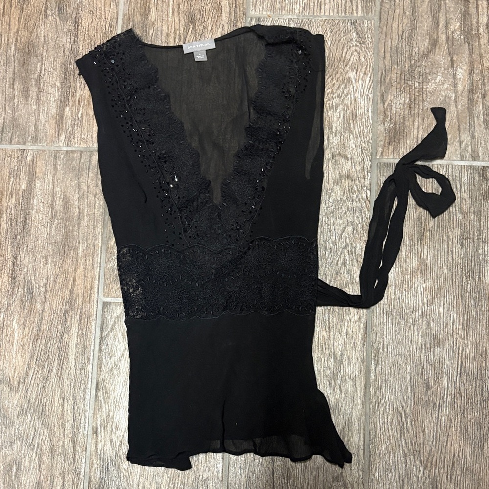 Black Sheer w/ Lace & Sequins size o